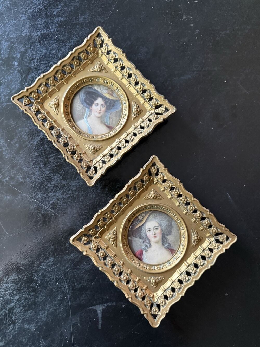 A CAMEO CREATION Convex Glass 2 Portraits Countess Grosvenor and Blessington
